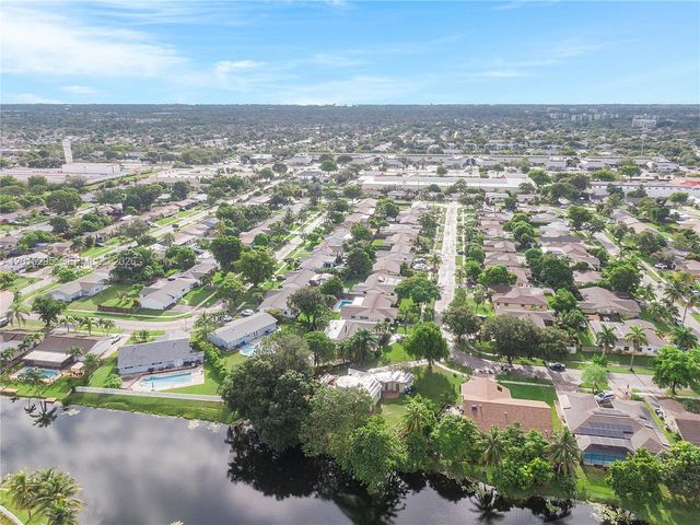 4561 NW 79th Ave, Lauderhill, FL 33351