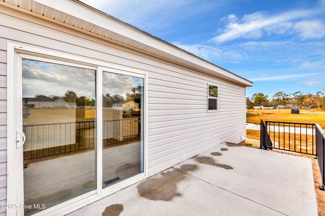 936 Willow Place SW, Calabash, NC 28467