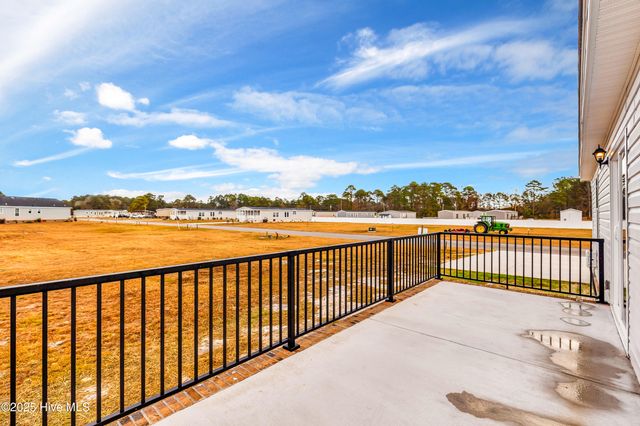 936 Willow Place SW, Calabash, NC 28467