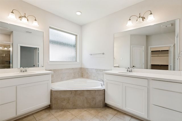 1109 Almond Drive, Forney, TX 75126