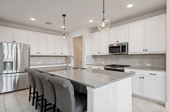 1109 Almond Drive, Forney, TX 75126