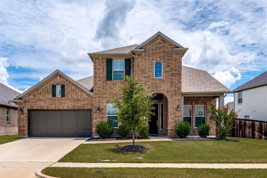 1109 Almond Drive, Forney, TX 75126