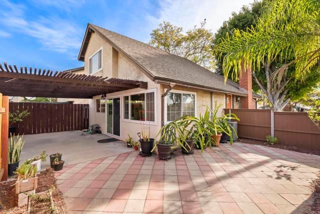 10665 Escobar Drive, San Diego, CA 92124