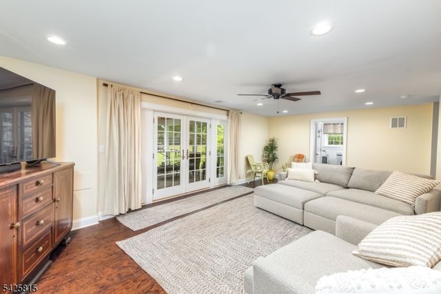 198 Village Rd, Harding Twp., NJ 07935