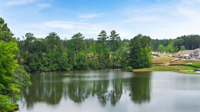 117 Crooked Lake Park, Villa Rica, GA 30180