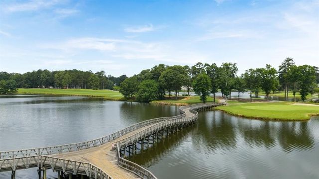 117 Crooked Lake Park, Villa Rica, GA 30180