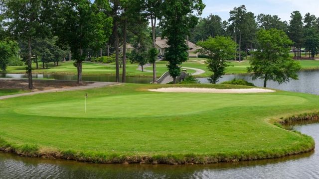 117 Crooked Lake Park, Villa Rica, GA 30180