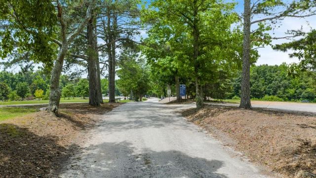 117 Crooked Lake Park, Villa Rica, GA 30180