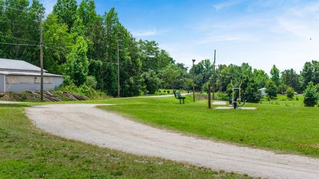 117 Crooked Lake Park, Villa Rica, GA 30180