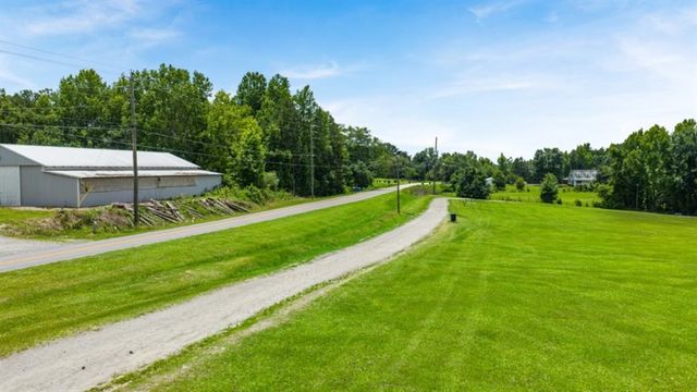 117 Crooked Lake Park, Villa Rica, GA 30180