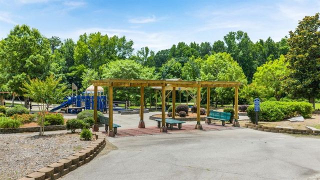 117 Crooked Lake Park, Villa Rica, GA 30180