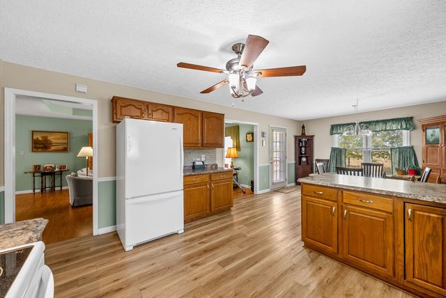 1230 Bark Ridge Circle, Hopkinsville, KY 42240