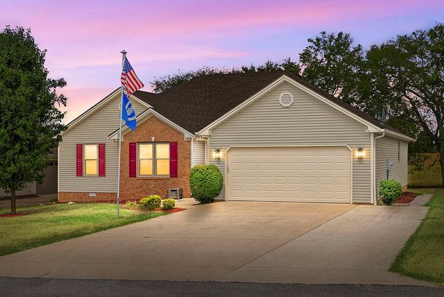 1230 Bark Ridge Circle, Hopkinsville, KY 42240