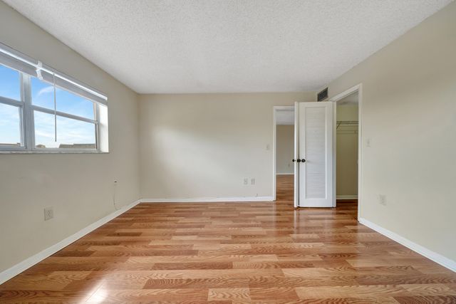 8435 Sunrise Lakes Boulevard 301, Sunrise, FL 33322