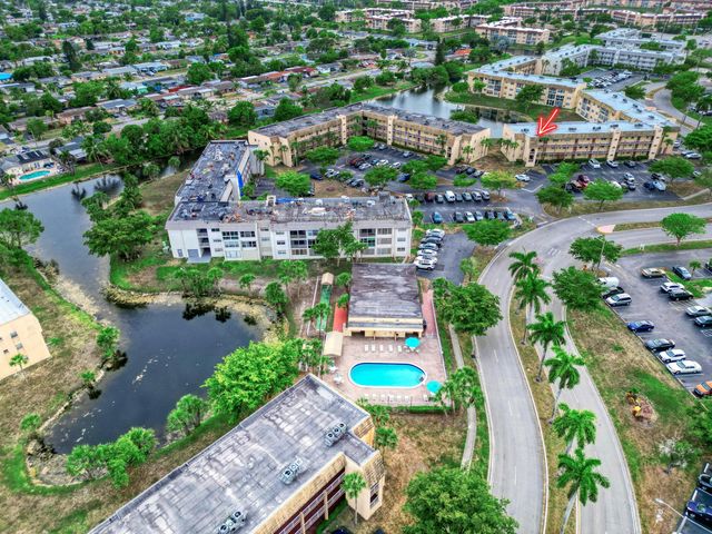 8435 Sunrise Lakes Boulevard 301, Sunrise, FL 33322
