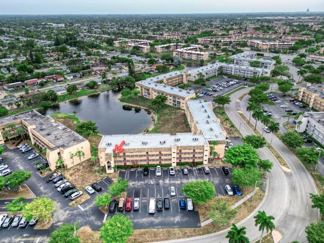 8435 Sunrise Lakes Boulevard 301, Sunrise, FL 33322