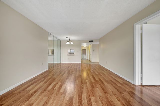 8435 Sunrise Lakes Boulevard 301, Sunrise, FL 33322