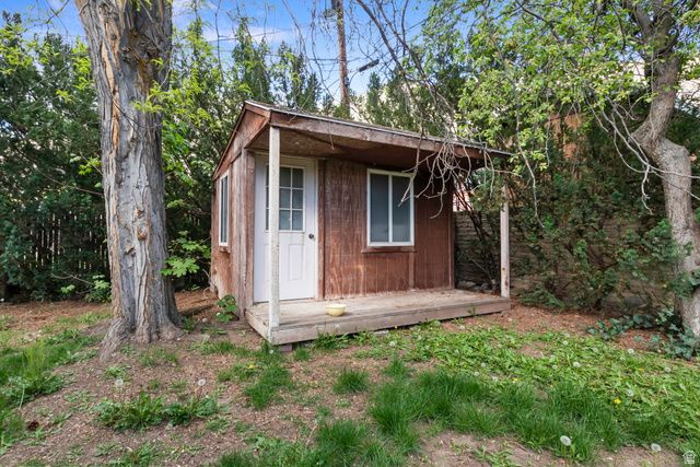 60 N 1230 E, Springville, UT 84663