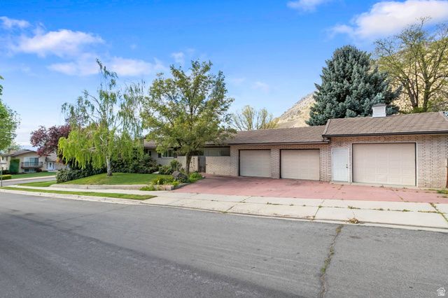 60 N 1230 E, Springville, UT 84663