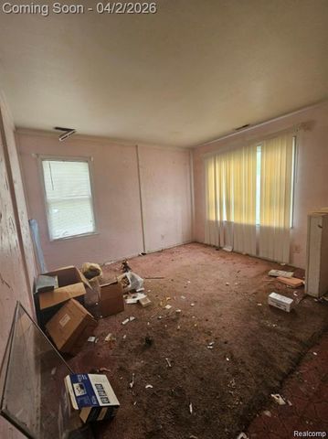 13876 Hendricks Avenue, Warren, MI 48089