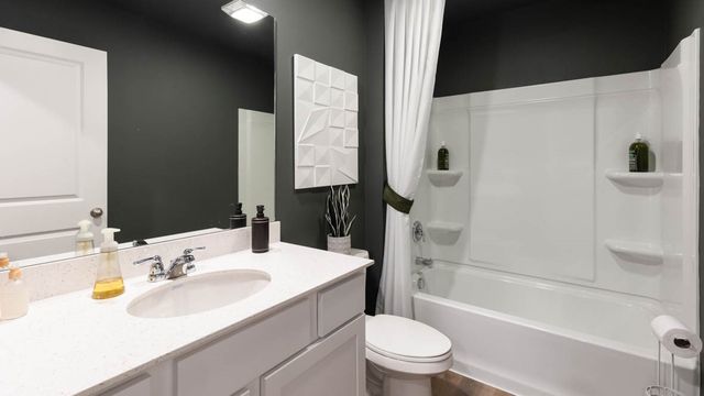 4021 NE 12th Street, Ankeny, IA 50021