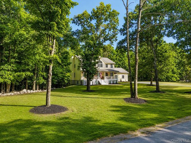 55 Fairway Drive, Johnson, NY 10933