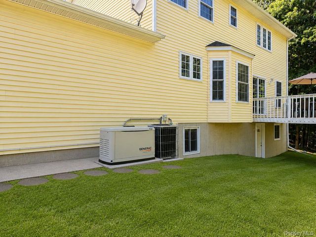 55 Fairway Drive, Johnson, NY 10933