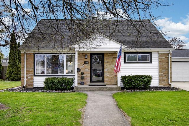 3206 Lakeview CIRCLE, Racine, WI 53402