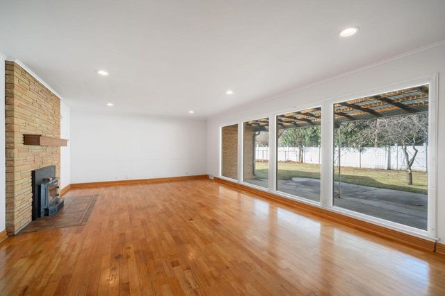 256 Cottage AVENUE, Fond Du Lac, WI 54935