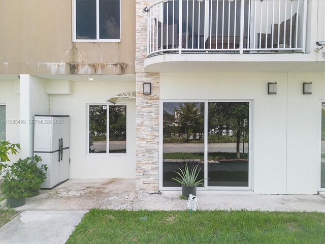 25888 SW 139th Path, Homestead, FL 33032