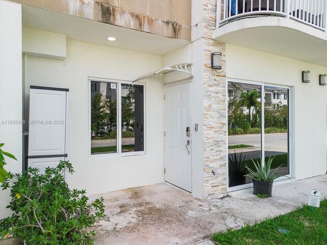 25888 SW 139th Path, Homestead, FL 33032