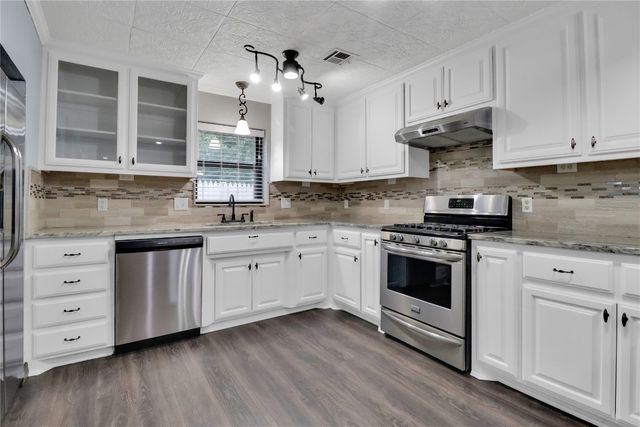 649 NW 1st Street, Moore, OK 73160