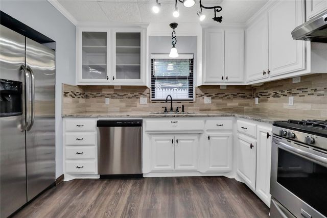 649 NW 1st Street, Moore, OK 73160