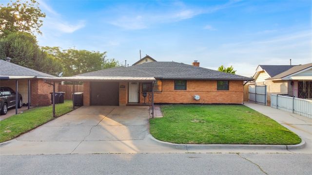 649 NW 1st Street, Moore, OK 73160