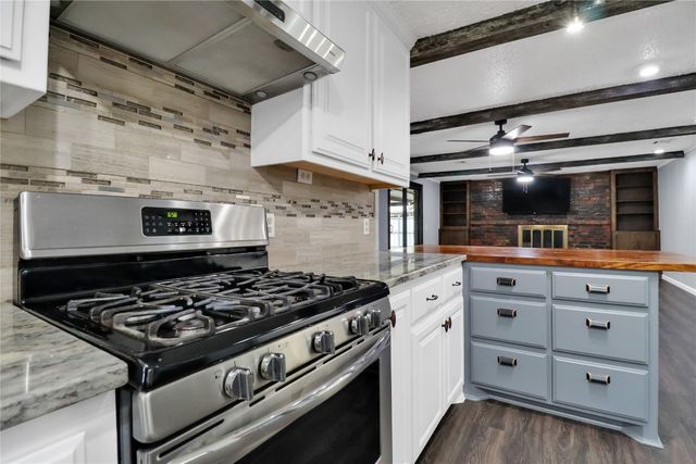 649 NW 1st Street, Moore, OK 73160
