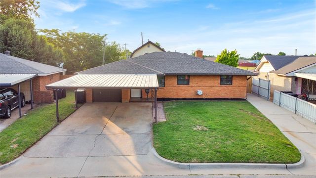 649 NW 1st Street, Moore, OK 73160