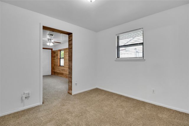 649 NW 1st Street, Moore, OK 73160