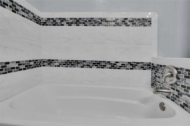 649 NW 1st Street, Moore, OK 73160