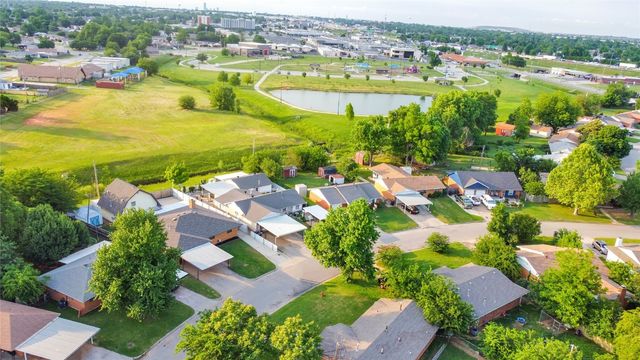 649 NW 1st Street, Moore, OK 73160