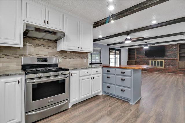 649 NW 1st Street, Moore, OK 73160
