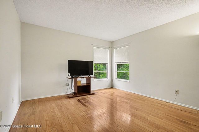 1206 Glencove Avenue NW, Palm Bay, FL 32907