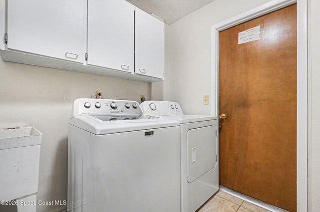 1206 Glencove Avenue NW, Palm Bay, FL 32907