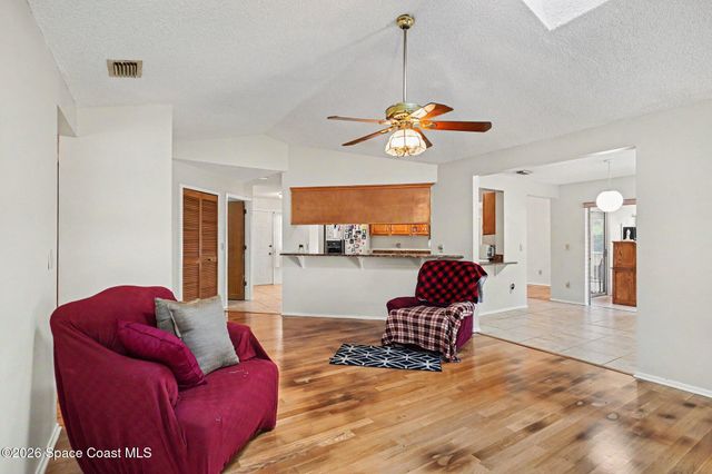 1206 Glencove Avenue NW, Palm Bay, FL 32907