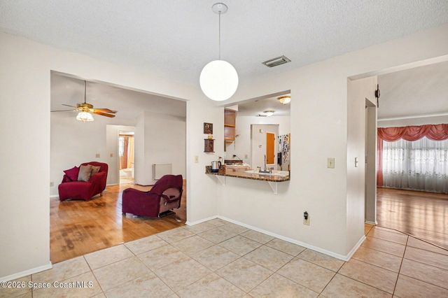 1206 Glencove Avenue NW, Palm Bay, FL 32907