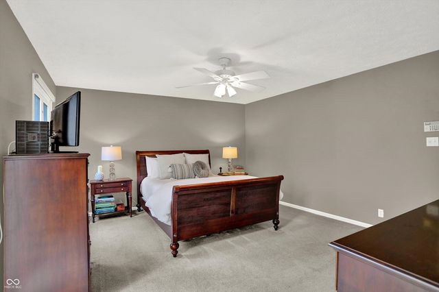 825 Mulberry Street, Zionsville, IN 46077