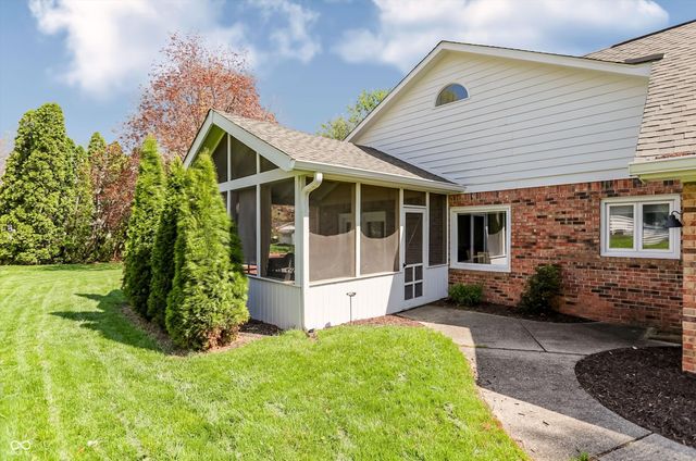 825 Mulberry Street, Zionsville, IN 46077