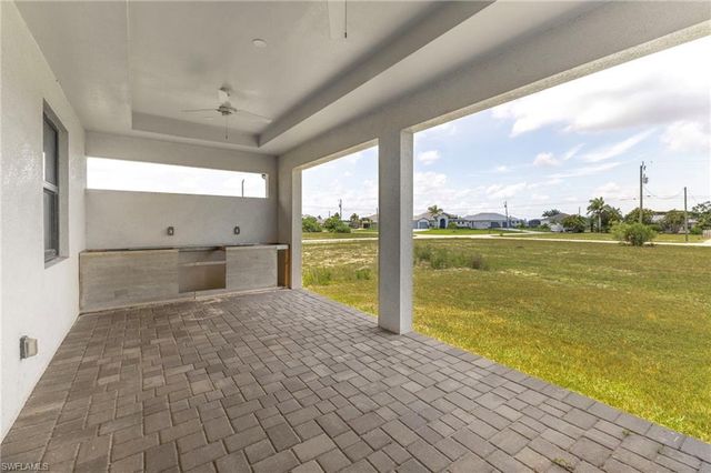 4304 Jacaranda PKWY W, Cape Coral, FL 33993
