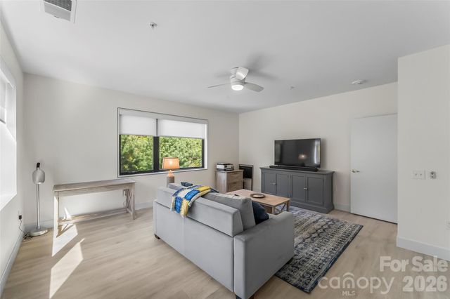 68 Craven Street 312, Asheville, NC 28806