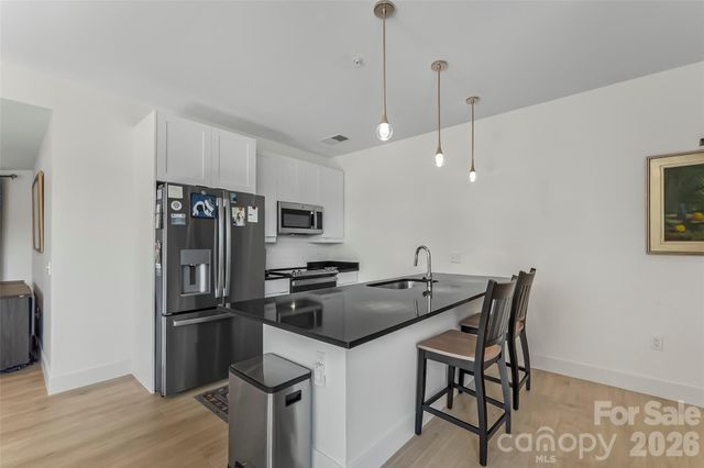 68 Craven Street 312, Asheville, NC 28806