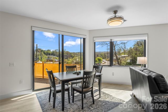 68 Craven Street 312, Asheville, NC 28806